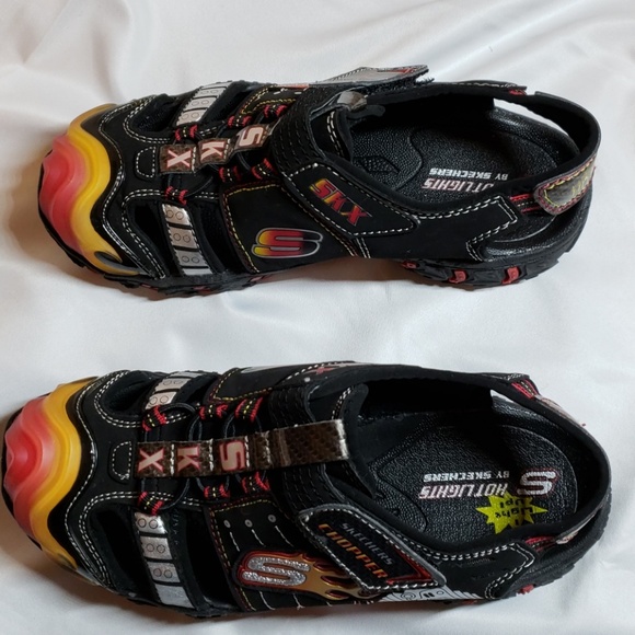 LIHGHT UP SKETCHERS Other - 🎁SOLD💟NWOT LIGHT UP SKETCHERS